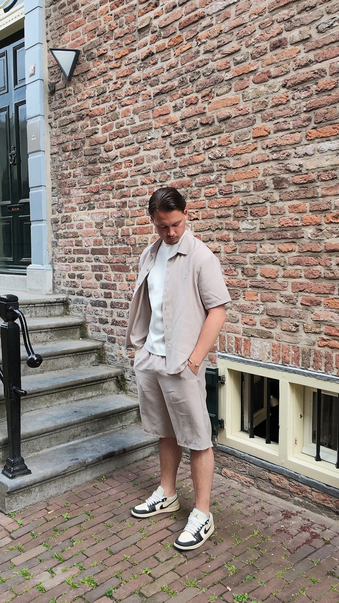 De Nieuwe Beige Summerset ~ Crafted from 91% Tencel™